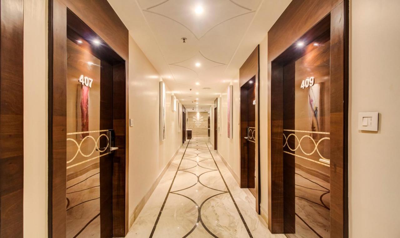 Hotel Treebo Premium Tahoora International Calcuta Exterior foto